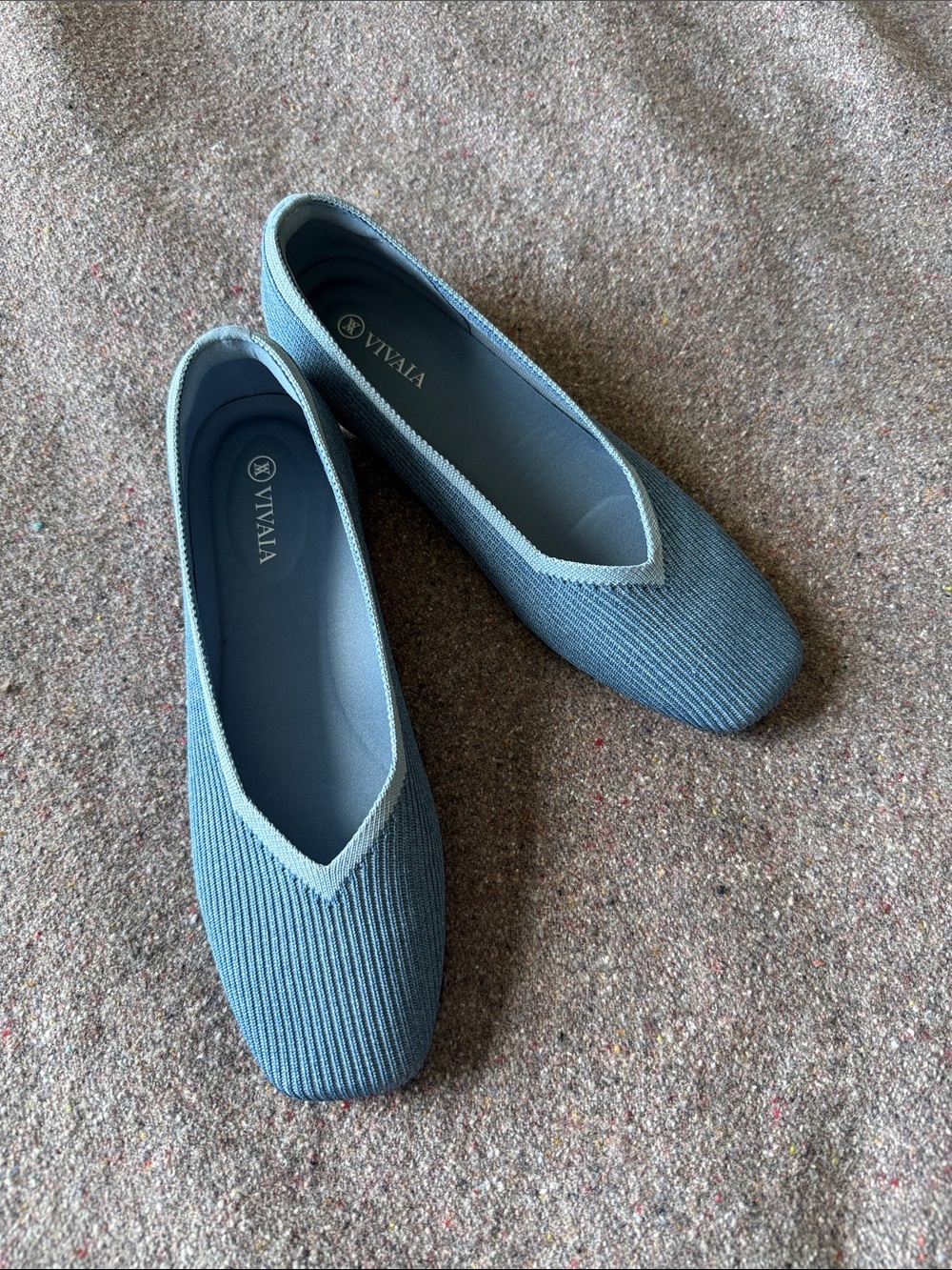 NWOT - Vivaia Women's Blue Knit Square Toe Flats (Size 39)